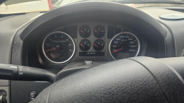 Zdjęcie 8 z aukcji – 2004 FORD F150 z VIN 1FTPW14584KC94878