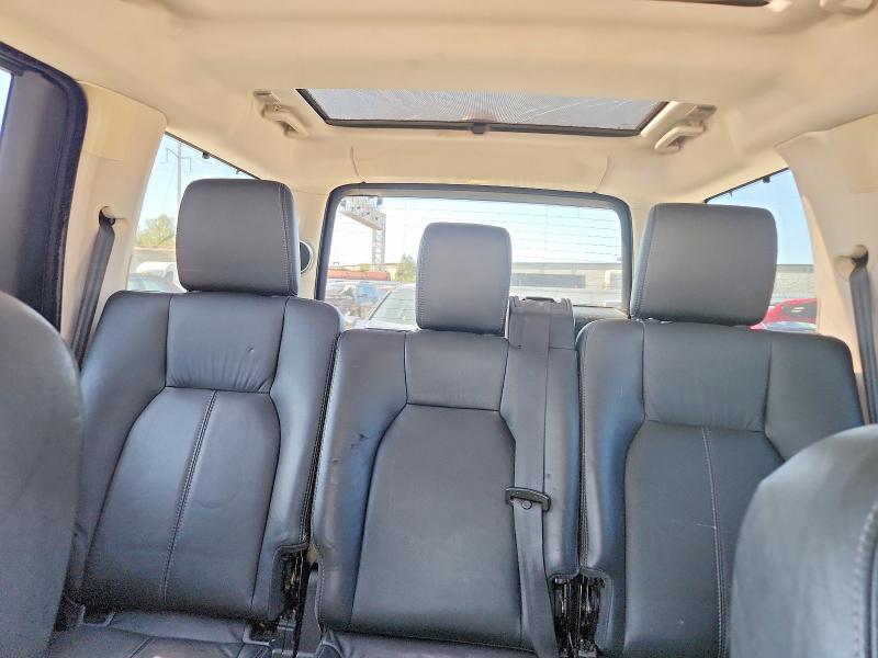 Photo 10 from auction – 2012 LAND ROVER LR4 with VIN SALAK2D44CA623488