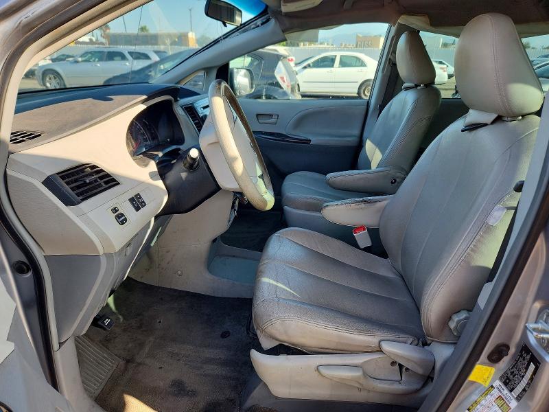 Photo 7 from auction – 2013 TOYOTA SIENNA with VIN 5TDZK3DC7DS301097