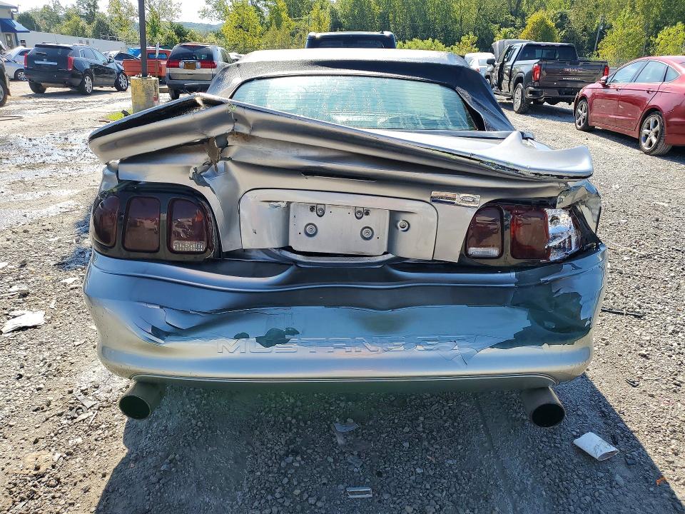 Снимка 6 от търг – 1998 FORD MUSTANG с VIN 1FAFP45X1WF197176
