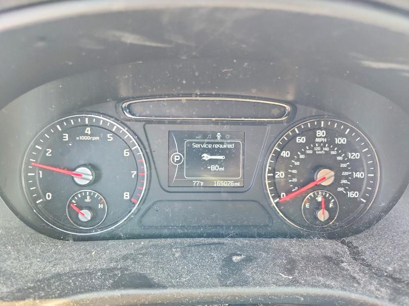 Photo 9 from auction – 2017 KIA SORENTO with VIN 5XYPG4A33HG246850