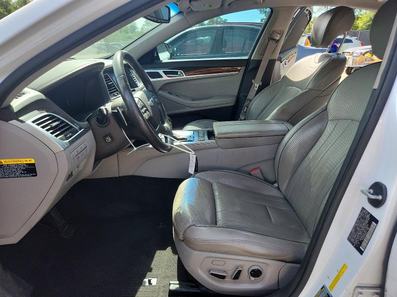 Photo 7 from auction – 2016 HYUNDAI GENESIS with VIN KMHGN4JE1GU138534