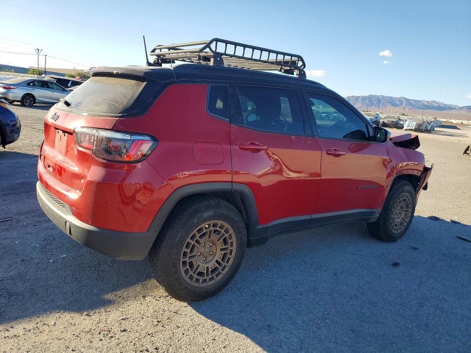 Photo 3 from auction – 2023 JEEP COMPASS with VIN 3C4NJDBNXPT520030