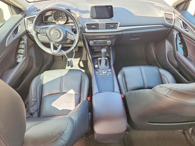 Photo 8 from auction – 2017 MAZDA 3 with VIN 3MZBN1V79HM101047