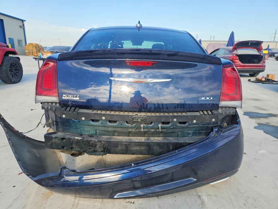 صورة رقم 6 من المزاد - 2016 CHRYSLER 300 مع VIN 2C3CCABT5GH182192
