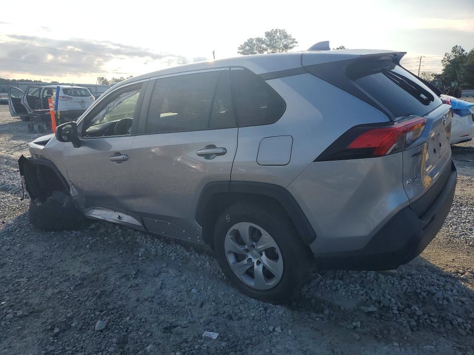 Снимка 2 от търг – 2022 TOYOTA RAV4 с VIN 2T3H1RFV9NC212181