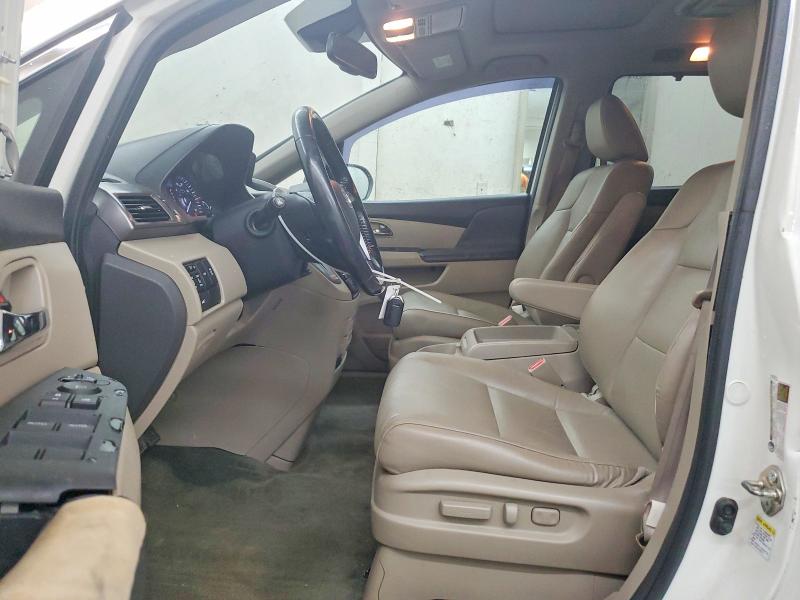 Снимка 7 от търг – 2017 HONDA ODYSSEY с VIN 5FNRL5H60HB010478