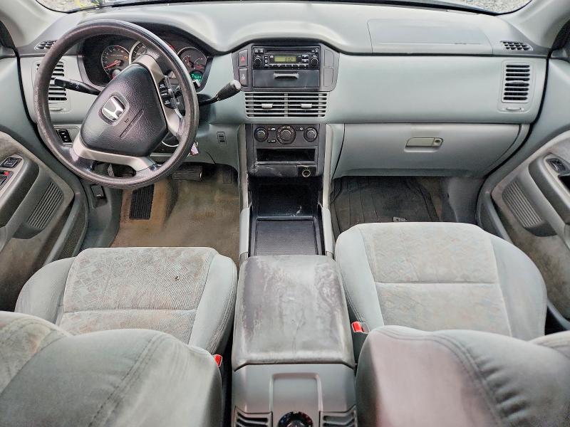 Photo 8 from auction – 2004 HONDA PILOT with VIN 2HKYF18174H549580