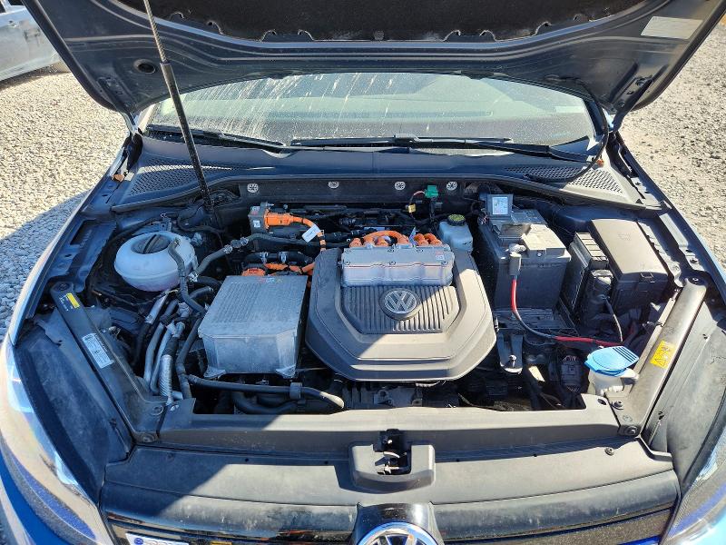 Photo 11 from auction – 2016 VOLKSWAGEN E-GOLF with VIN WVWPP7AU0GW904183