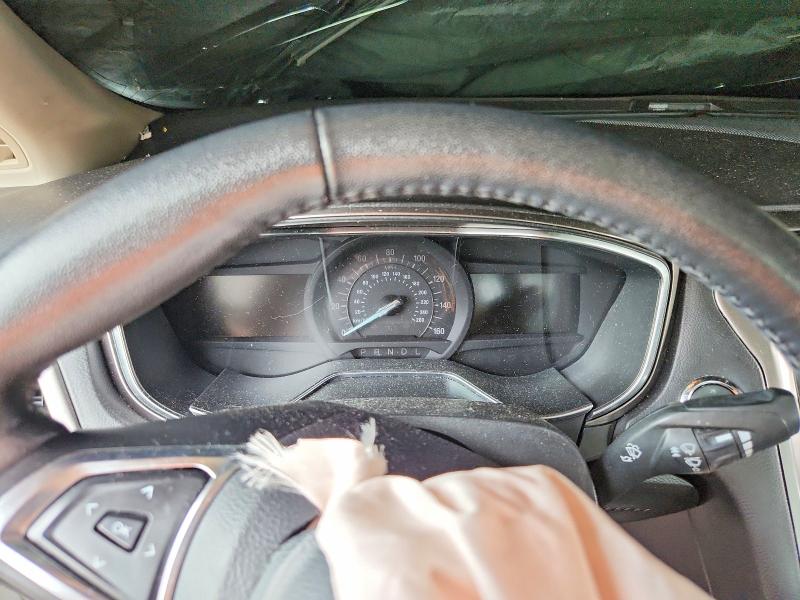 Photo 9 from auction – 2017 FORD FUSION with VIN 3FA6P0H70HR338474