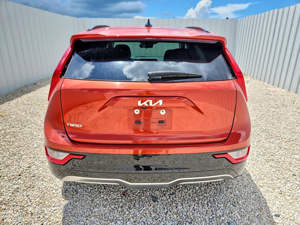Photo 6 from auction – 2023 KIA NIRO with VIN KNDCR3L18P5024715