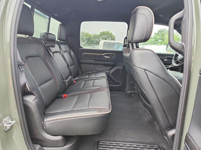 Снимка 10 от търг – 2026 RAM 1500 с VIN 1C6SRFJP9TN322549