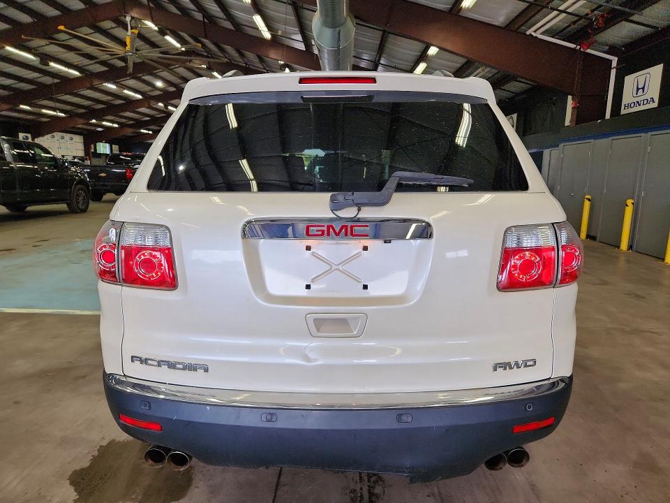 Foto 6 de la subasta – 2011 GMC ACADIA con VIN 1GKKVRED1BJ392790