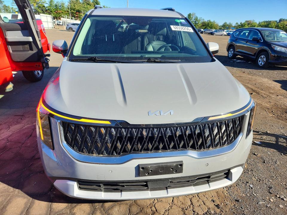 Фото 5 с аукциона – 2025 KIA CARNIVAL с VIN KNDNC5K38S6547583