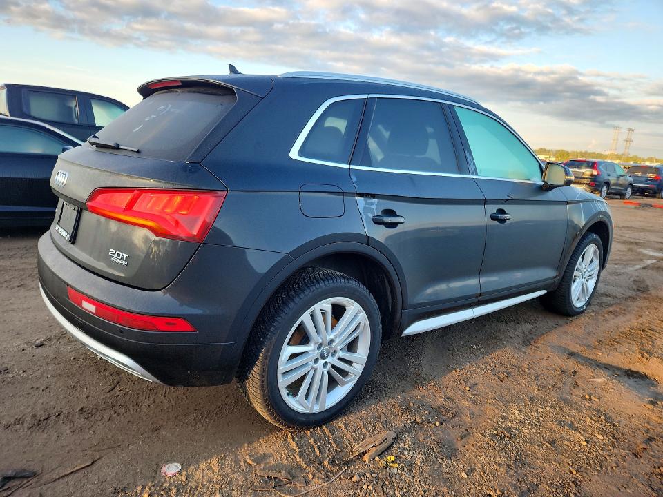 Фото 3 с аукциона – 2018 AUDI Q5 с VIN WA1CNAFY7J2055594