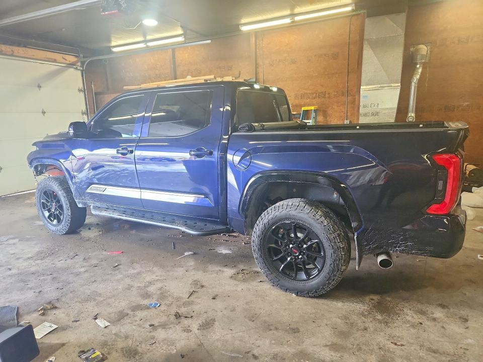 Photo 2 from auction – 2024 TOYOTA TUNDRA with VIN 5TFWC5DB5RX058877