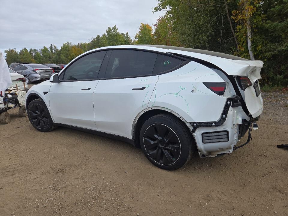 Снимка 2 от търг – 2020 TESLA MODEL Y с VIN 5YJYGDEE4LF045197
