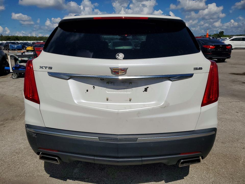 Photo 6 from auction – 2018 CADILLAC XT5 with VIN 1GYKNARS7JZ124990