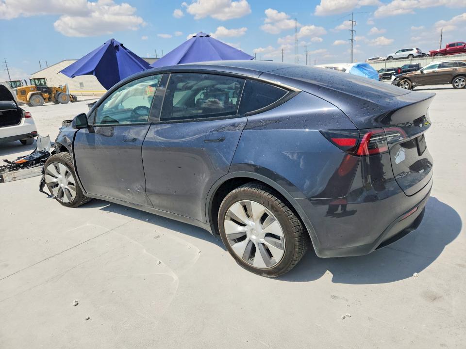 Photo 2 from auction – 2024 TESLA MODEL Y with VIN 7SAYGDEE4RA256568