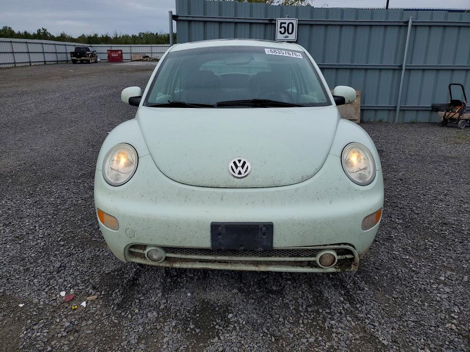 Photo 5 from auction – 2002 VOLKSWAGEN NEW BEETLE with VIN 3VWCB21C72M457803
