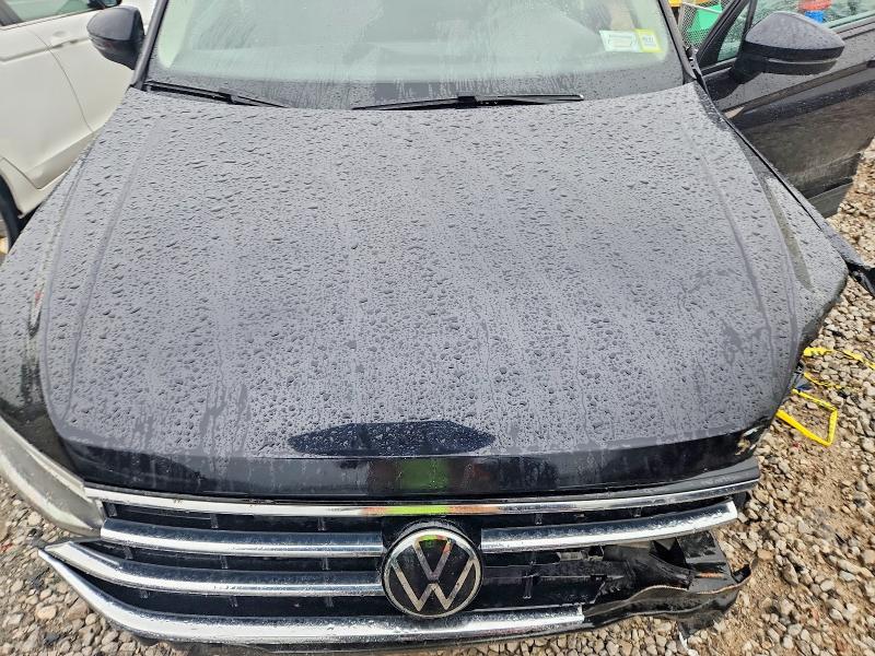 Снимка 12 от търг – 2023 VOLKSWAGEN TIGUAN с VIN 3VVRB7AX3PM120244