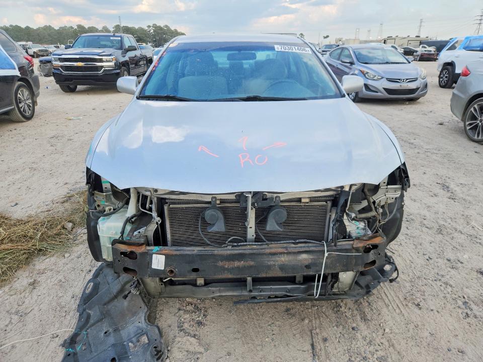 Photo 5 from auction – 2010 TOYOTA CAMRY with VIN 4T1BF3EK1AU031816