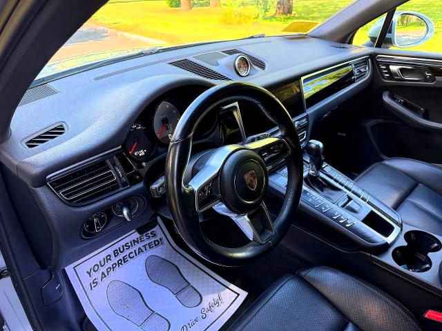 Photo 9 from auction – 2020 PORSCHE MACAN with VIN WP1AB2A56LLB34775
