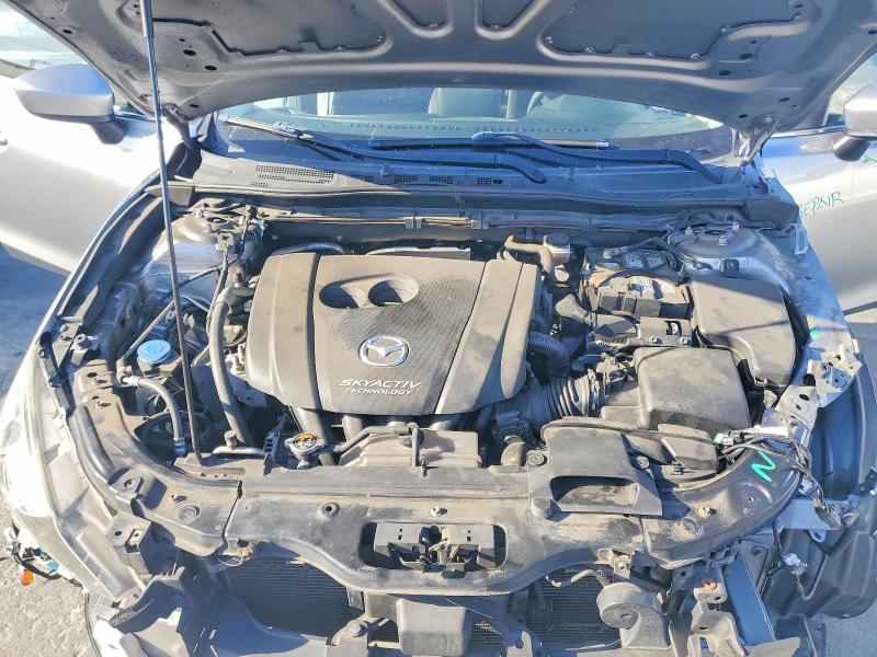 Photo 11 from auction – 2016 MAZDA 3 with VIN JM1BM1U75G1306562