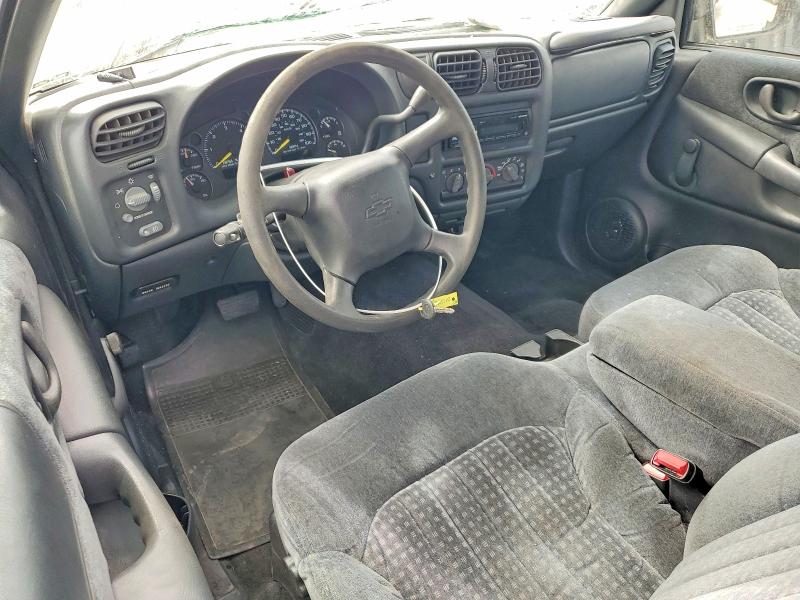 Photo 8 from auction – 2001 CHEVROLET S 10 with VIN 1GCCS19W818103335