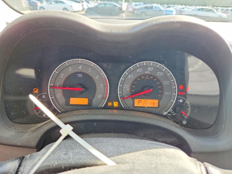 Снимка 9 от търг – 2010 TOYOTA COROLLA с VIN 2T1BU4EE2AC349452