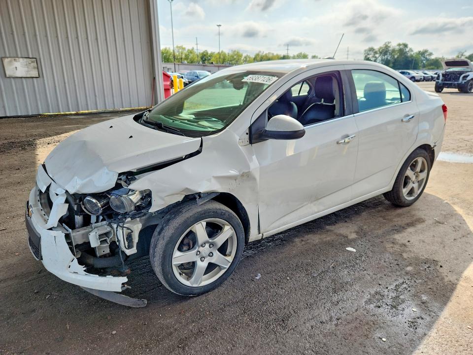 Снимка 1 от търг – 2015 CHEVROLET SONIC с VIN 1G1JE5SB0F4193374