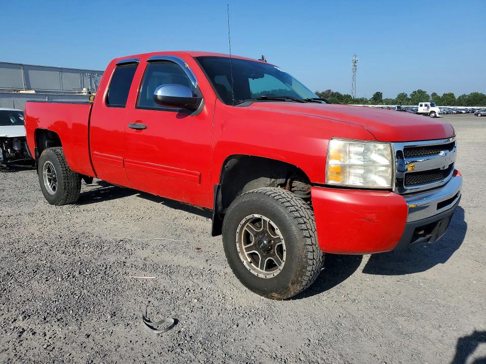 Photo 4 from auction – 2010 CHEVROLET SILVERADO with VIN 1GCSKREA5AZ121077