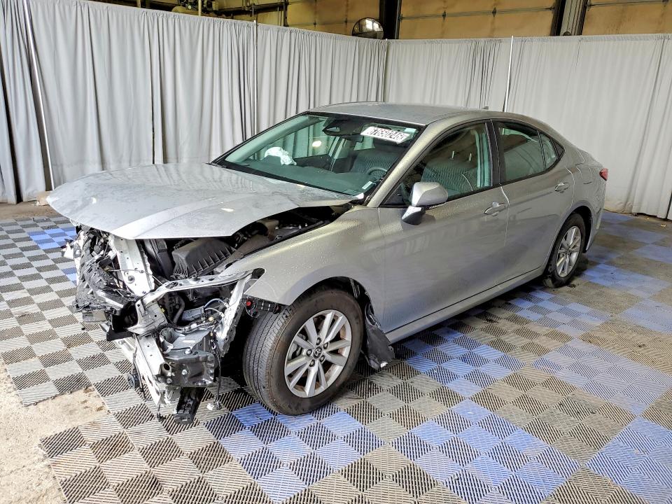 Photo 1 from auction – 2026 TOYOTA CAMRY with VIN 4T1DAACK3TU690613