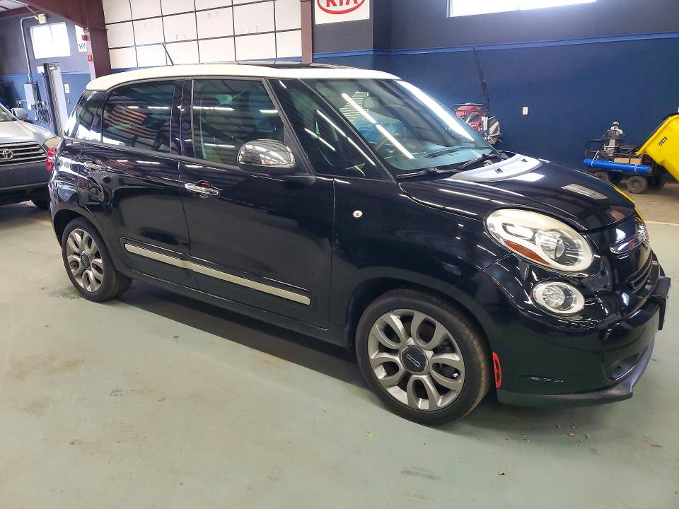 Photo 4 from auction – 2014 FIAT 500L with VIN ZFBCFACH6EZ015207