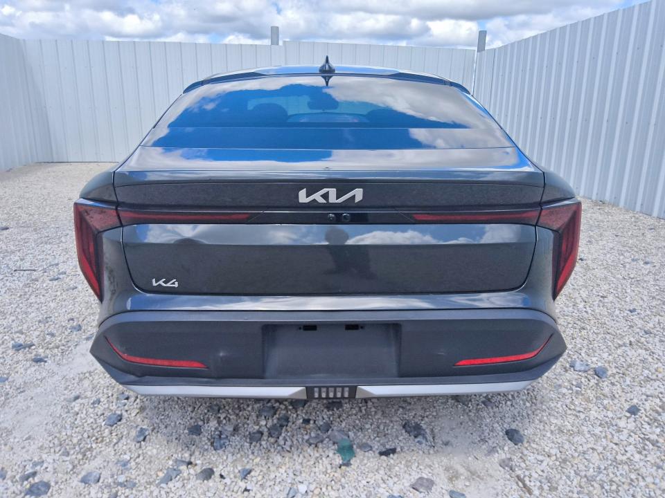 Photo 6 from auction – 2025 KIA K4 with VIN 3KPFT4DE0SE091070