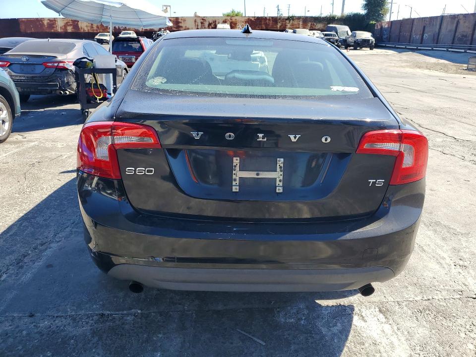 Photo 6 from auction – 2012 VOLVO S60 with VIN YV1622FS9C2034160