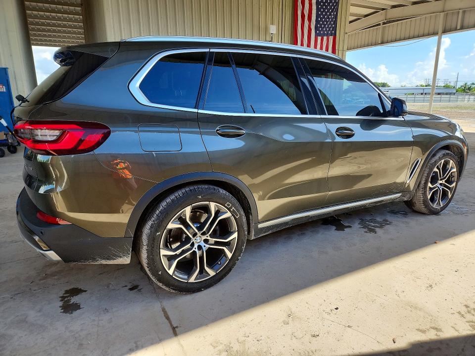 Photo 3 from auction – 2022 BMW X5 with VIN 5UXCR4C07N9K03748