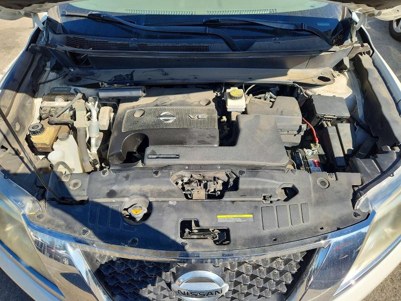 Снимка 12 от търг – 2015 NISSAN PATHFINDER с VIN 5N1AR2MM7FC710891