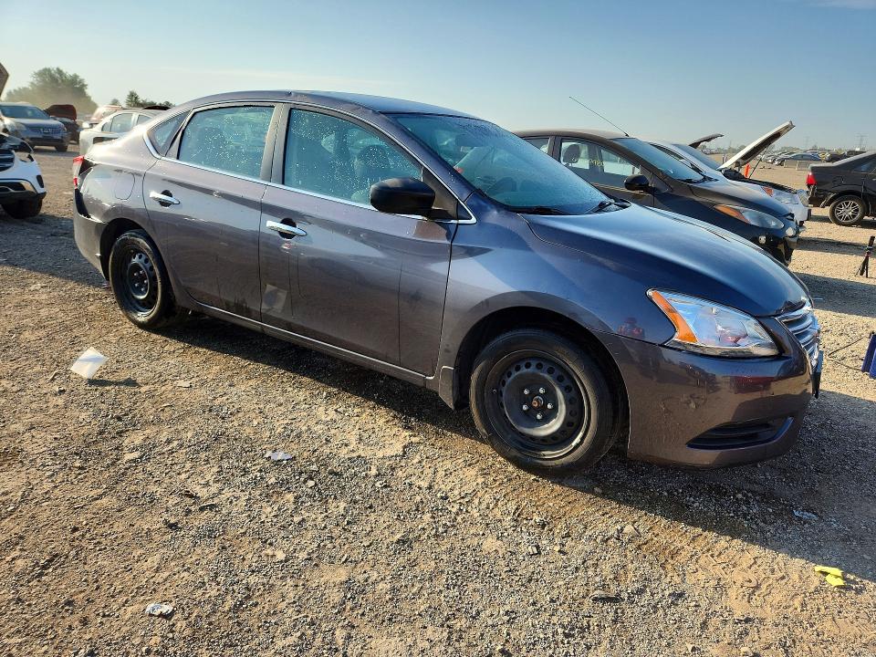 Photo 4 from auction – 2015 NISSAN SENTRA with VIN 3N1AB7AP4FY334293