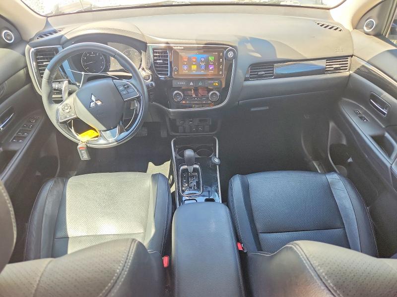 Photo 8 from auction – 2018 MITSUBISHI OUTLANDER with VIN JA4JZ4AX1JZ010122