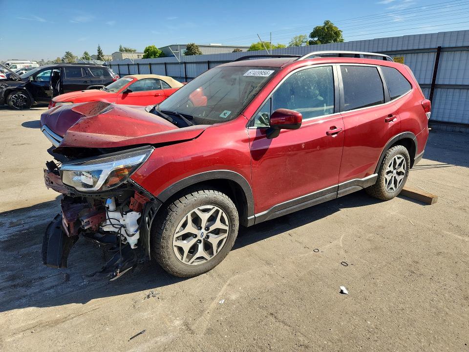 SUBARU FORESTER 2021 with VIN JF2SKAJC1MH519777 - Photo from auction