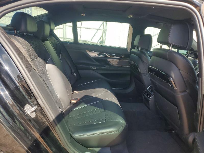Photo 10 from auction – 2017 BMW 750 with VIN WBA7F2C54HG422059