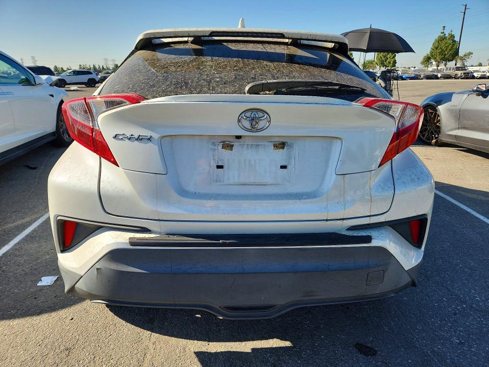 Photo 6 from auction – 2019 TOYOTA C-HR with VIN JTNKHMBX2K1042455