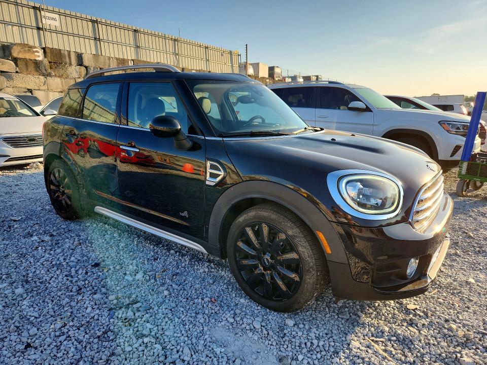 Снимка 4 от търг – 2019 MINI COOPER с VIN WMZYV5C59K3F58653