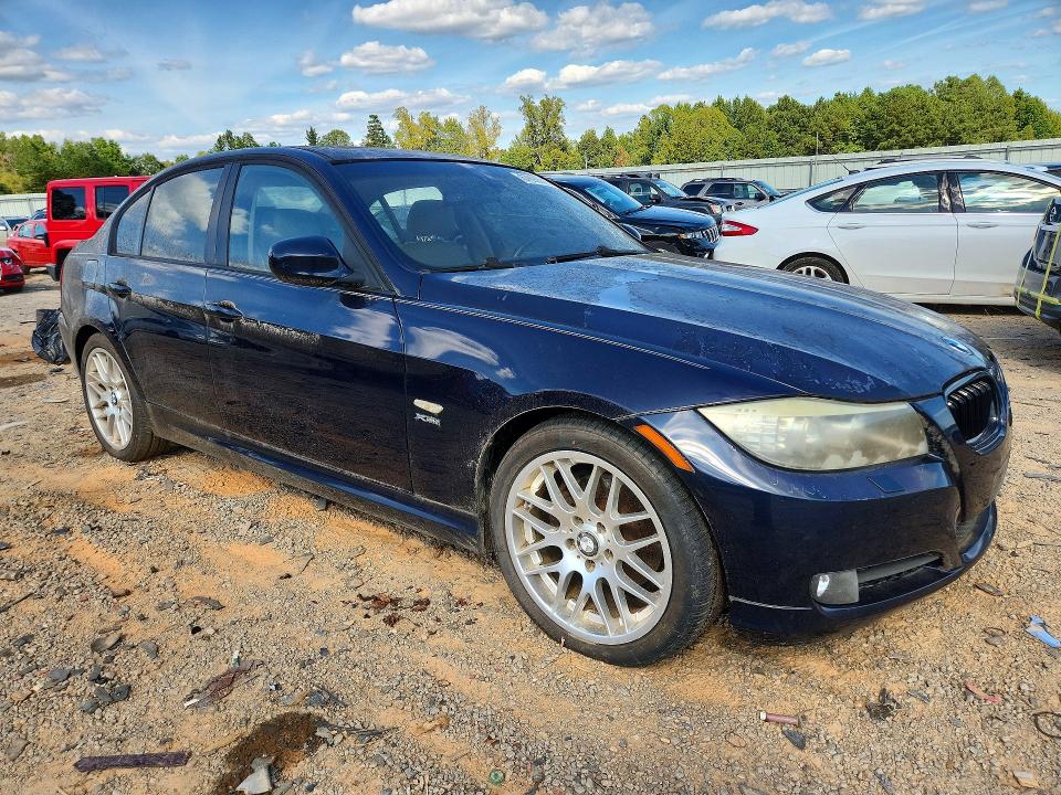 Photo 4 from auction – 2009 BMW 328 with VIN WBAPK53509A511984
