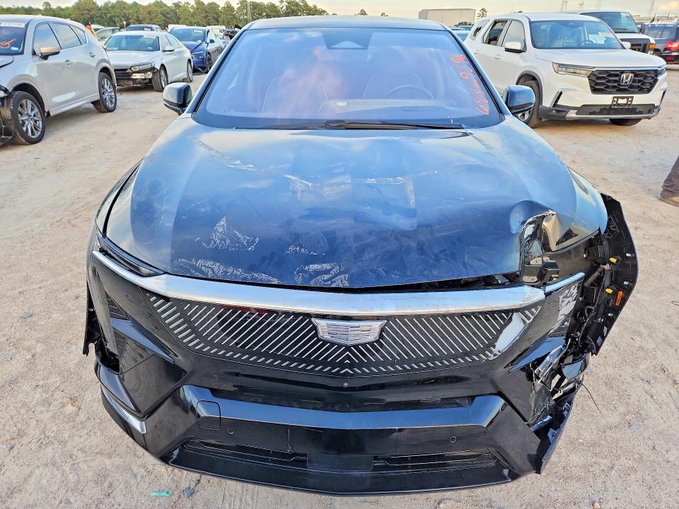 Photo 5 from auction – 2026 CADILLAC OPTIQ with VIN 3GYK3DM54TS141772