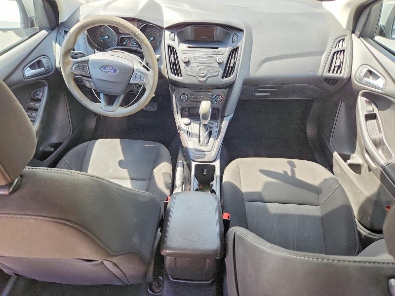 Foto 8 de la subasta – 2017 FORD FOCUS con VIN 1FADP3F21HL248247