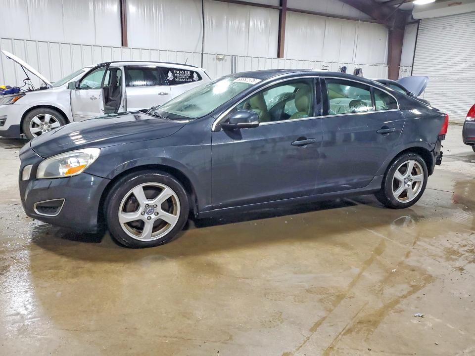 Снимка 1 от търг – 2012 VOLVO S60 с VIN YV1622FS2C2039586