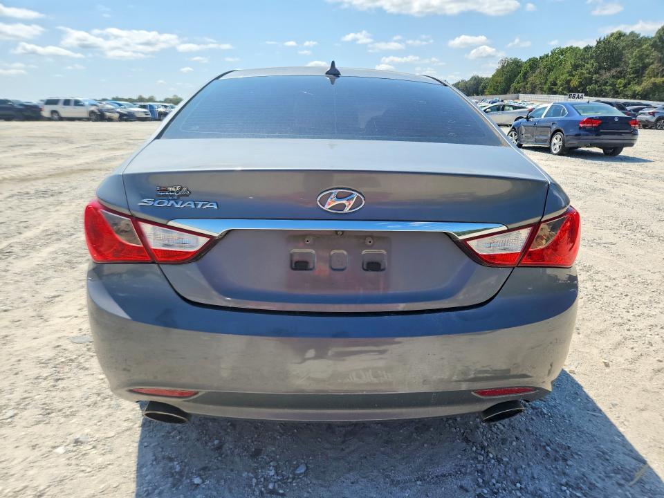 Photo 6 from auction – 2012 HYUNDAI SONATA with VIN 5NPEC4AC1CH399361