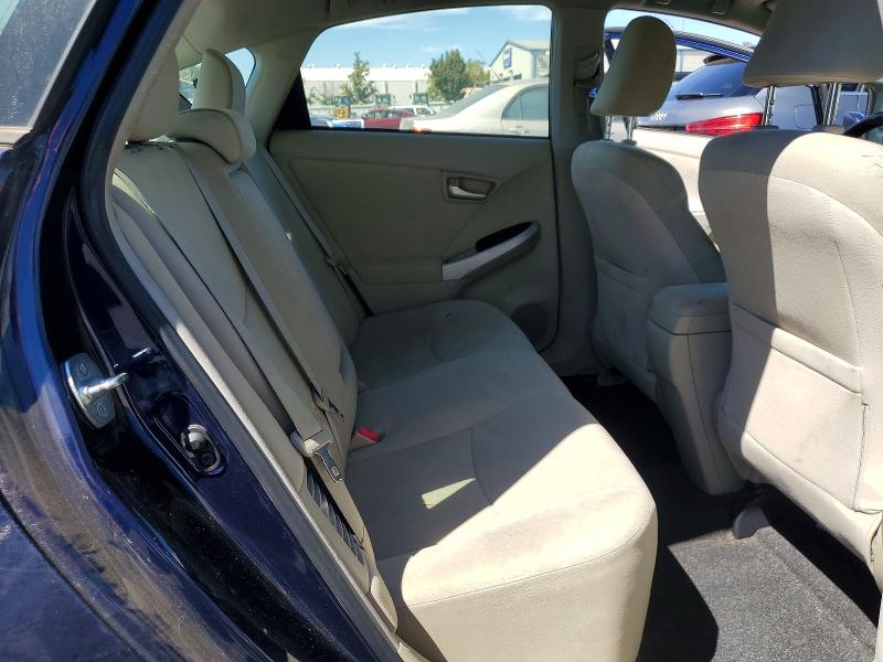 Снимка 10 от търг – 2013 TOYOTA PRIUS с VIN JTDKN3DU7D0341796